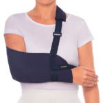 Cabestrillo con cruce posterior